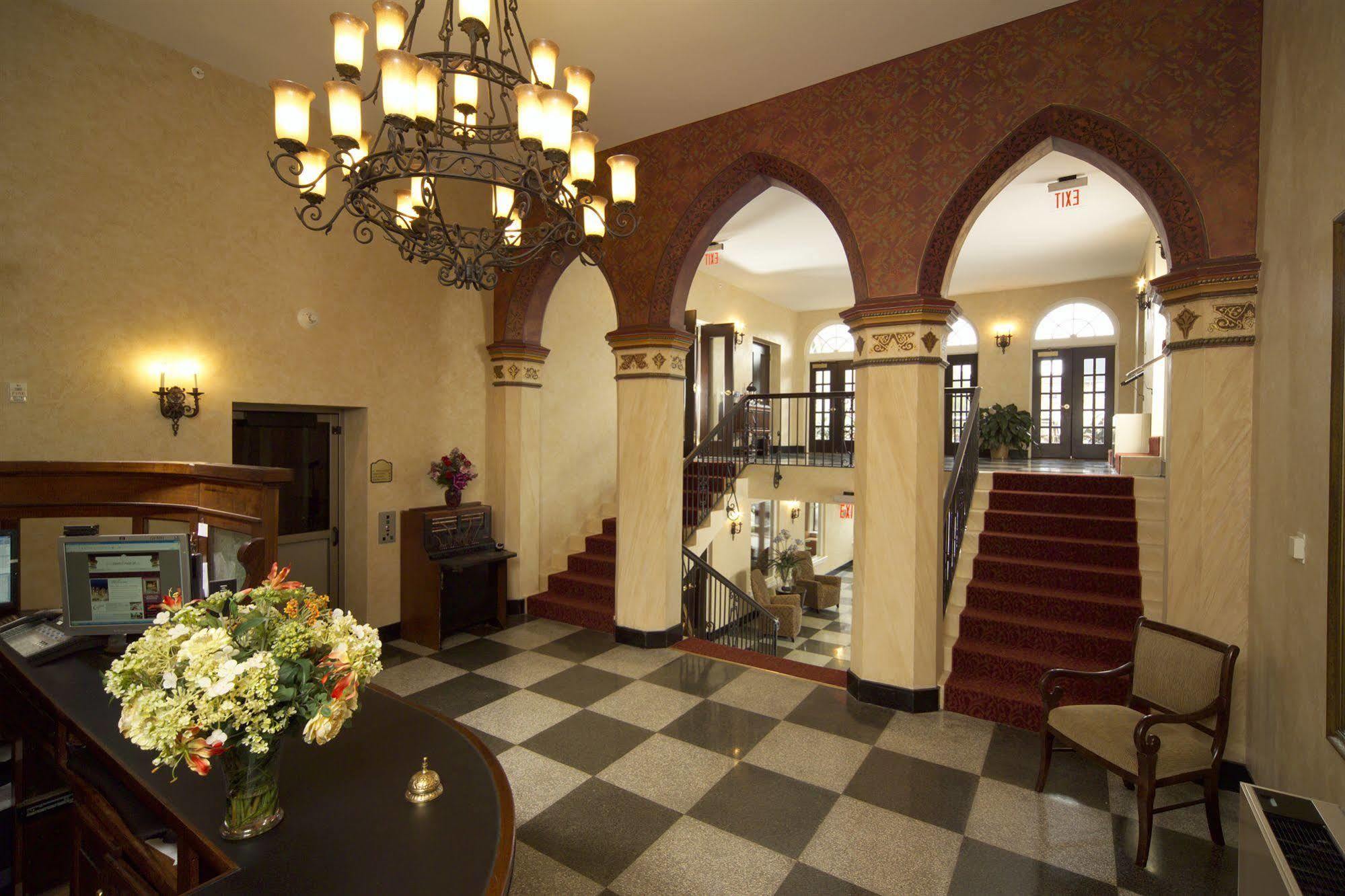 General Francis Marion Hotel Interieur foto